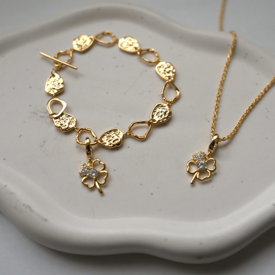 Four Leaf Clover Charm - Grove & Vae