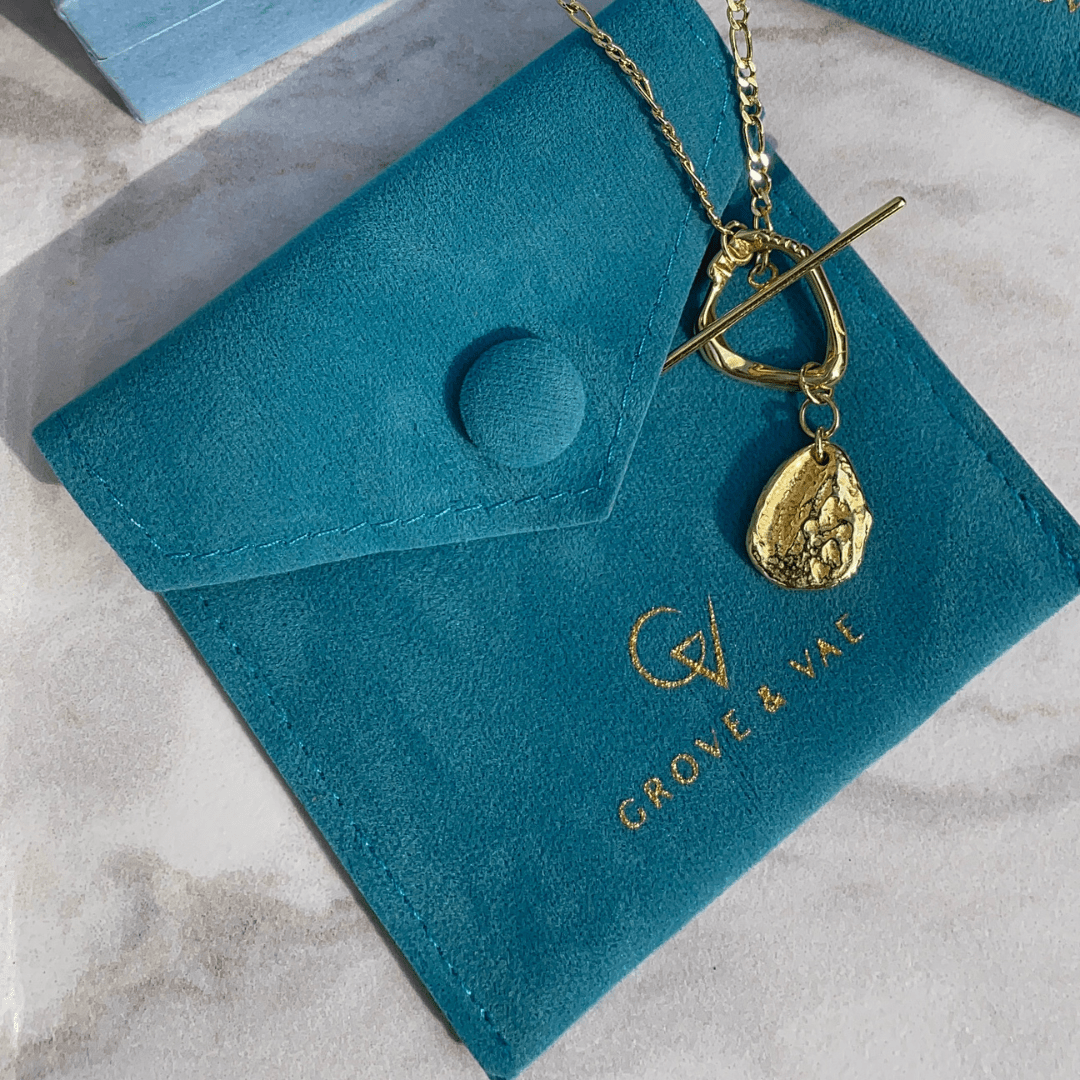 Signature Velvet Jewellery Pouch - Grove & Vae